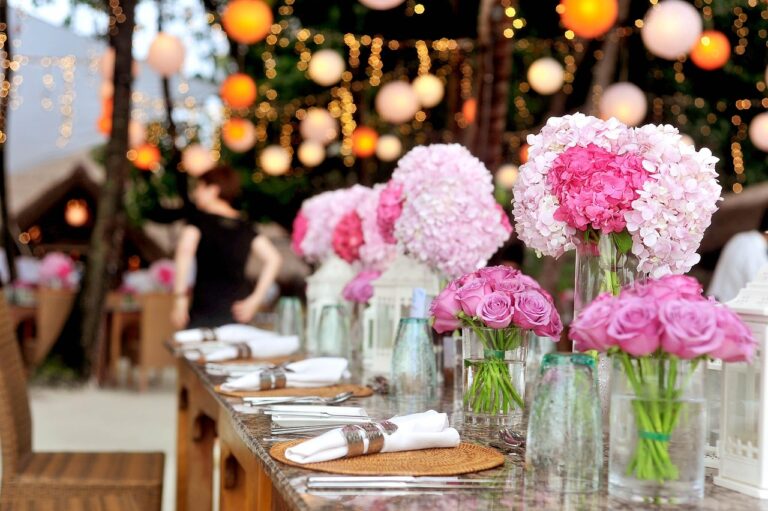 Budget vs. Splurge: Where to Invest for Maximum “Wow” at Your Wedding